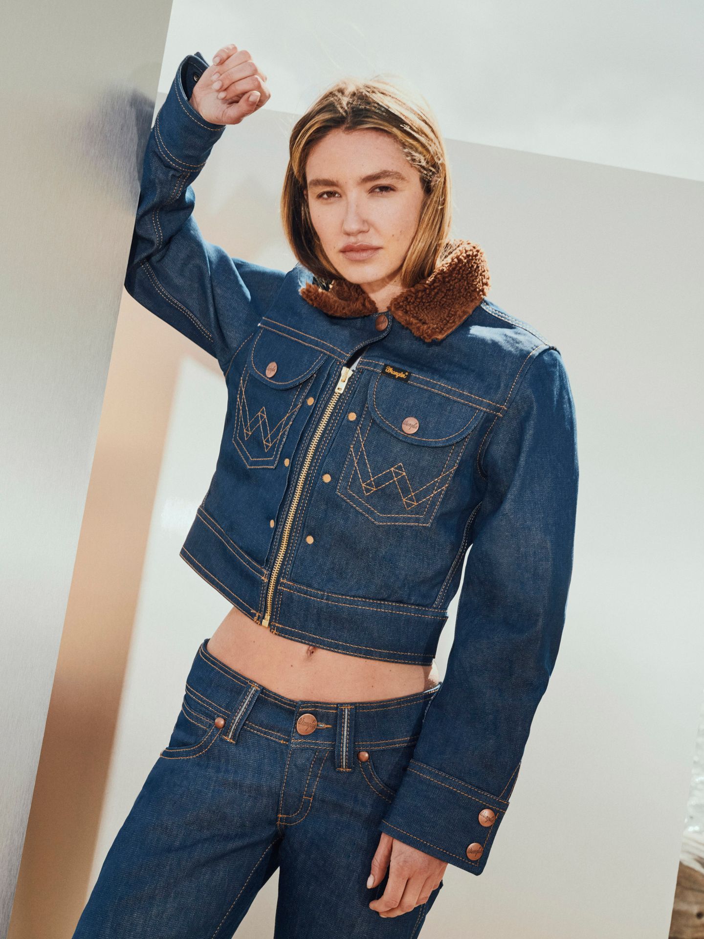 Женские куртки Super Wrangler® Sherpa, цвет: Super Raw — фото 1