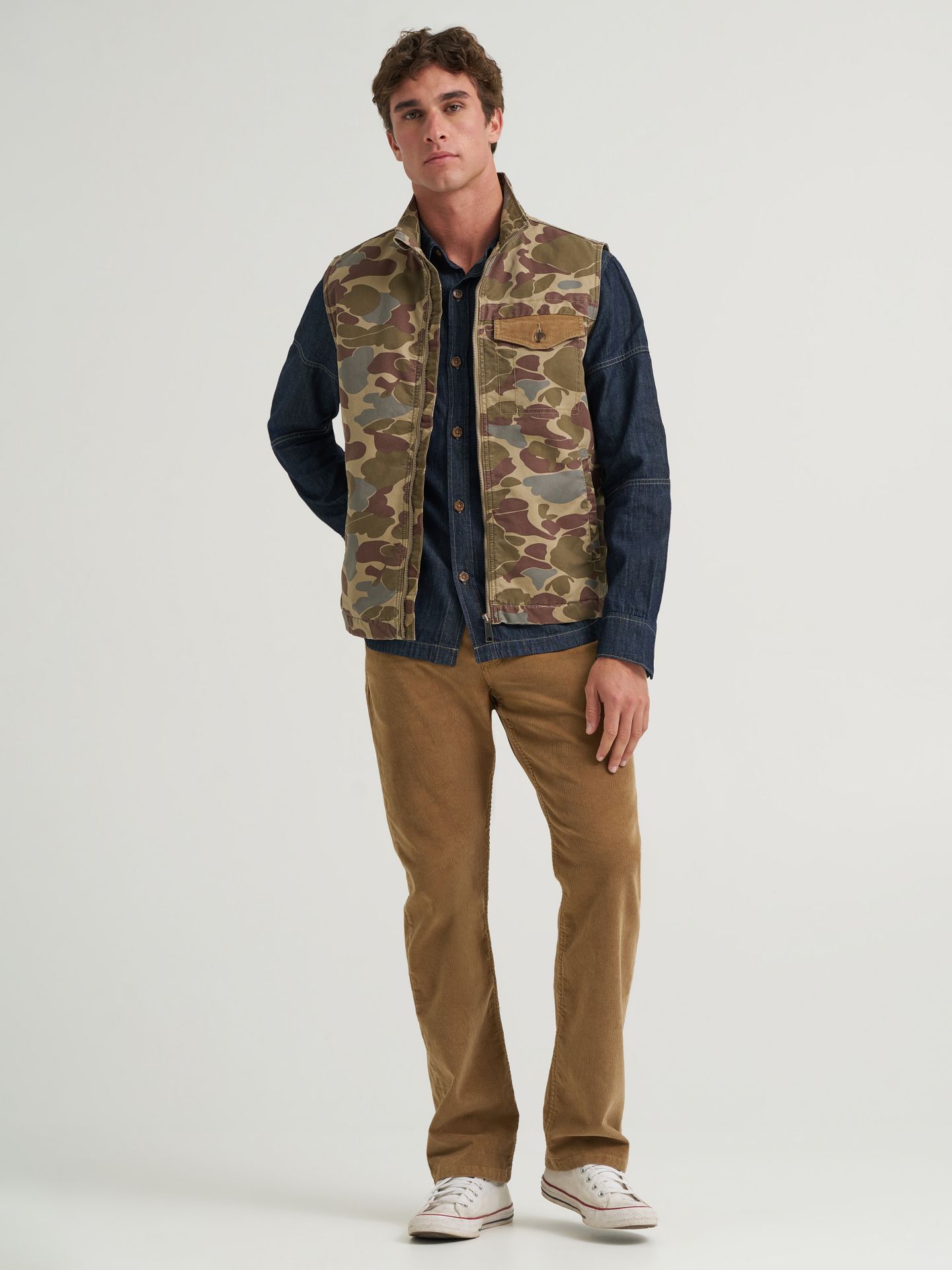 Мужской жилет Wrangler Sherpa Lined, цвет: Камуфляжный дубовый — фото 2