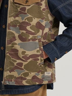 Men's Sherpa Lined Vest in Camo Petrified Oak