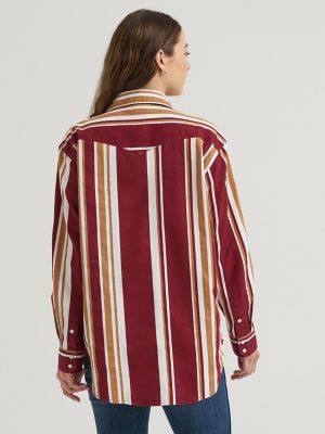 Women's Wrangler Brushpopper Boyfriend Western Snap Shirt in Wine