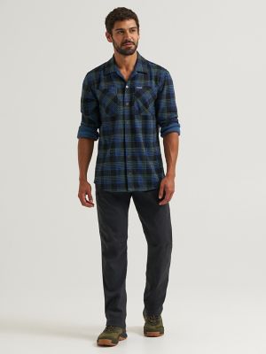 Men's Wrangler&reg; All Terrain Cargo Lined Pant in Jet Black
