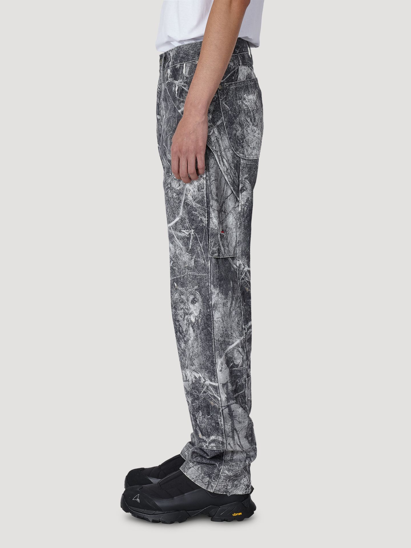 Мужские брюки Wrangler x ROA Orte Cargo, цвет: Тёмный камуфляжный — фото 4