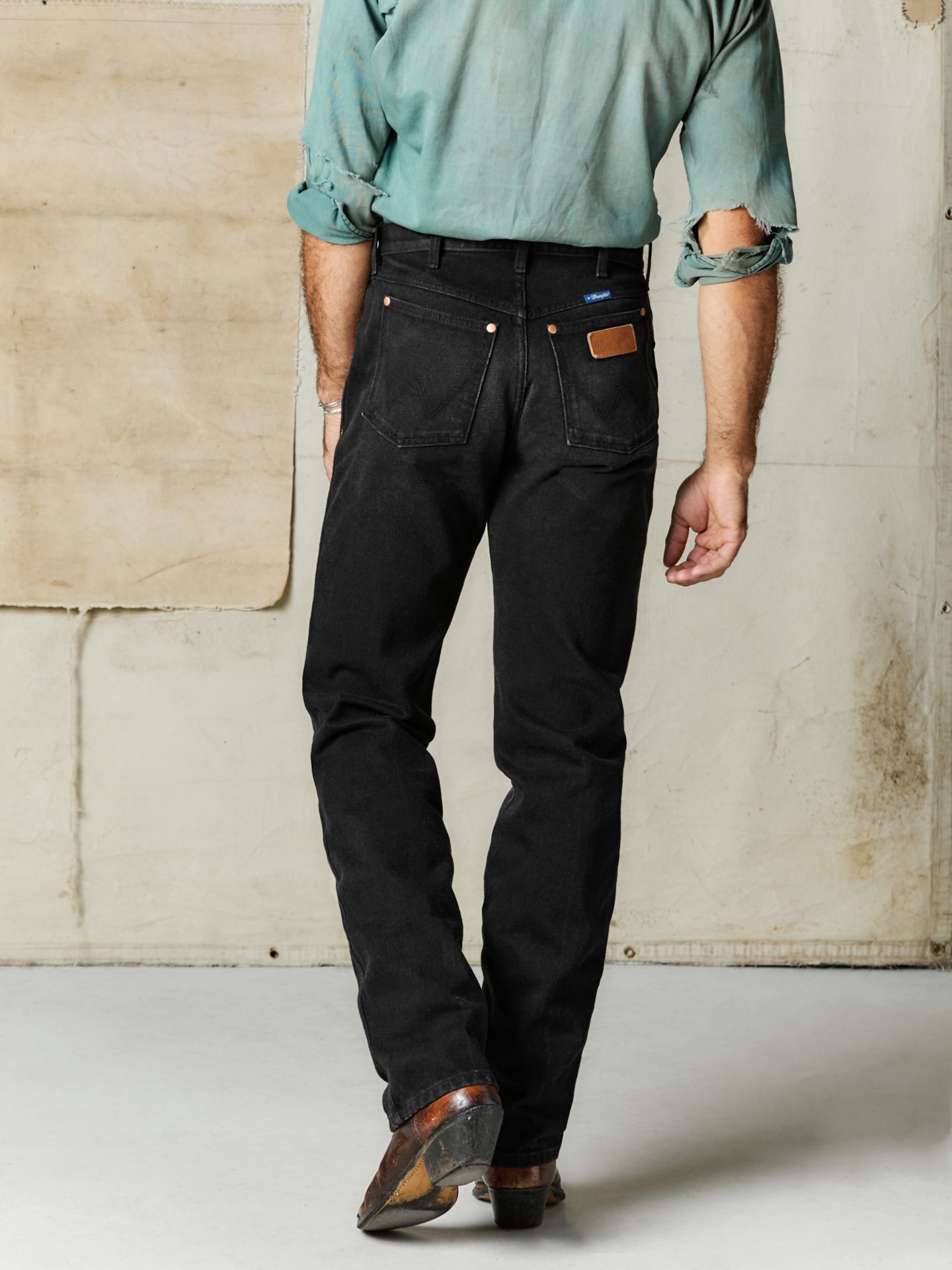 Мужские джинсы Wrangler x Imogene + Willie 13MWZ, цвет: Потёртый чёрный — фото 2
