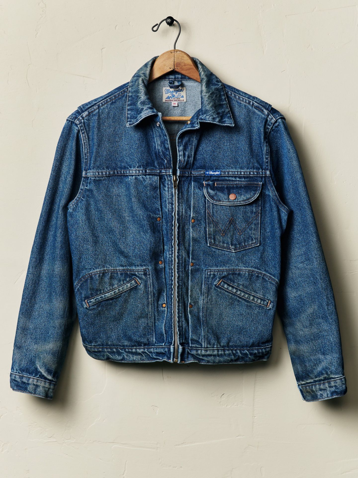 Мужская куртка Wrangler x Imogene + Willie 11MJZ Washed Denim, цвет: Потёртый — фото 3