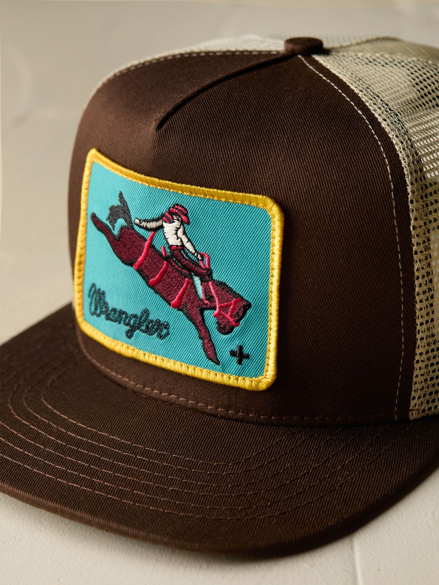 Мужская кепка Wrangler x Imogene + Willie Buckin Trucker, цвет: Коричневый — фото 2