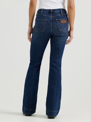 Women's Wrangler Retro® Bailey High Rise Trouser Jean in Sara alternative view 2