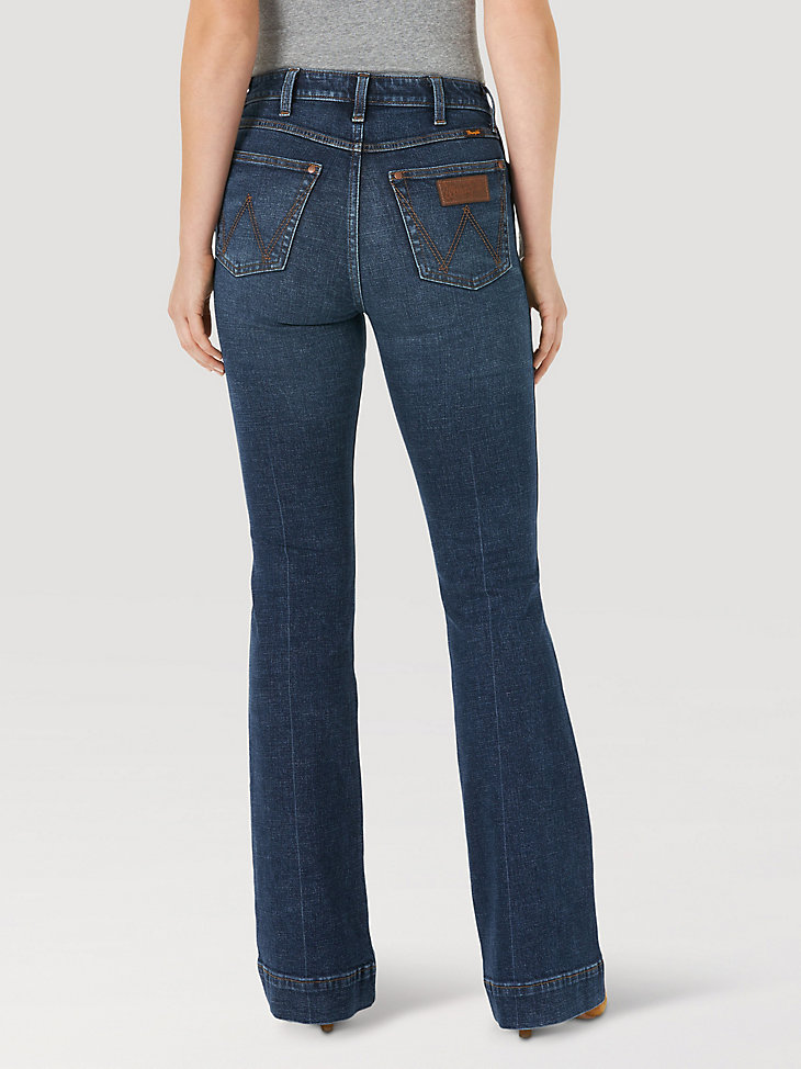 The Wrangler Retro® Green Jean: Women's High Rise Trouser in Sara alternative view 2