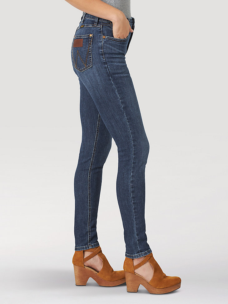 Women's Wrangler Retro® High Rise Skinny Jean in Leah alternative view
