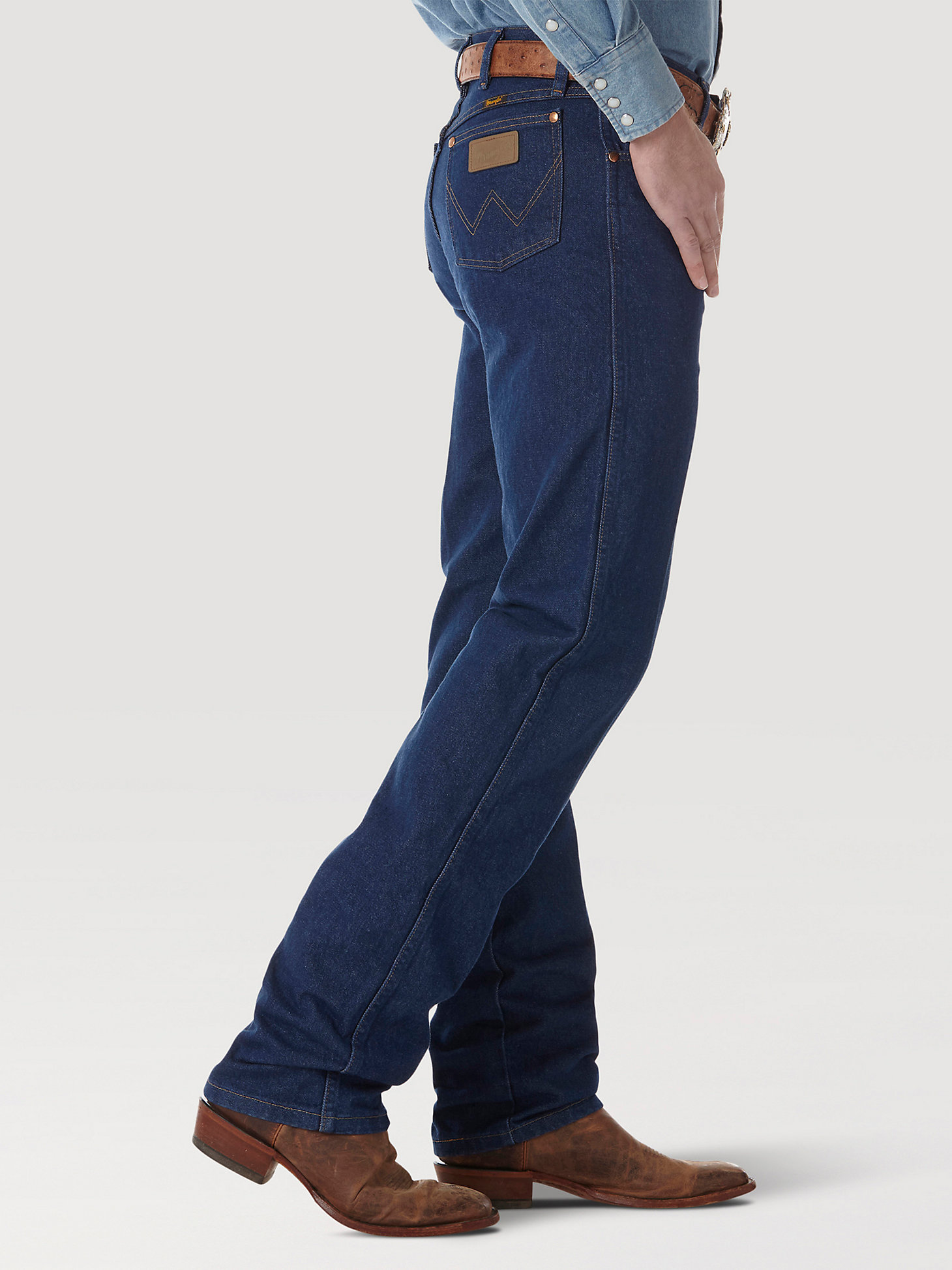 Wrangler® Cowboy Cut® Original Fit Jean in Prewashed Indigo alternative view 3