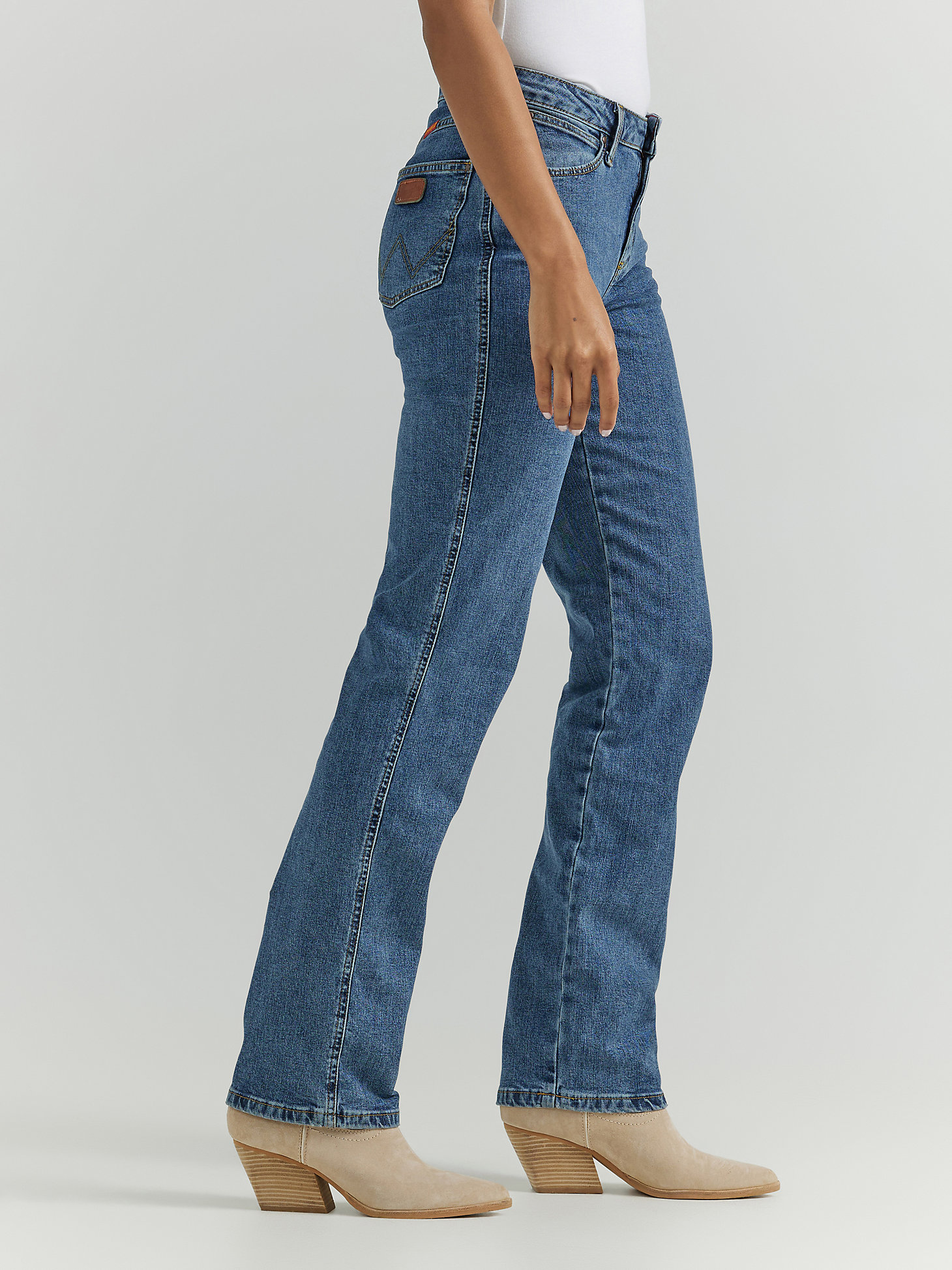 Women's Wrangler® Cowboy Cut® Slim Fit Stretch Jean in Stonewash alternative view 4