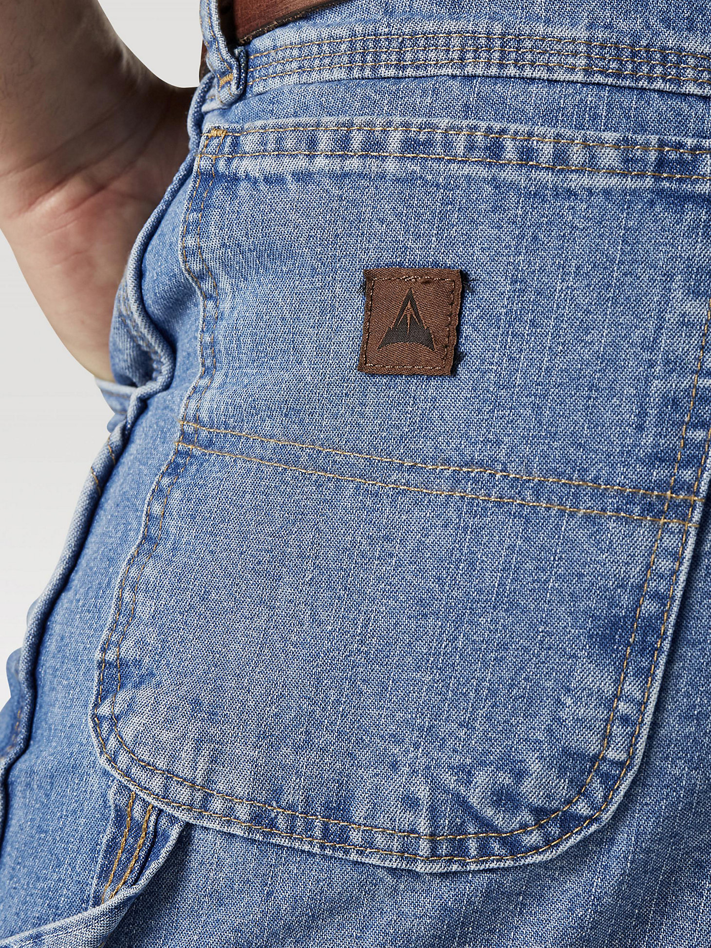 Wrangler Rugged Wear® Carpenter Jean in Vintage Indigo alternative view 4