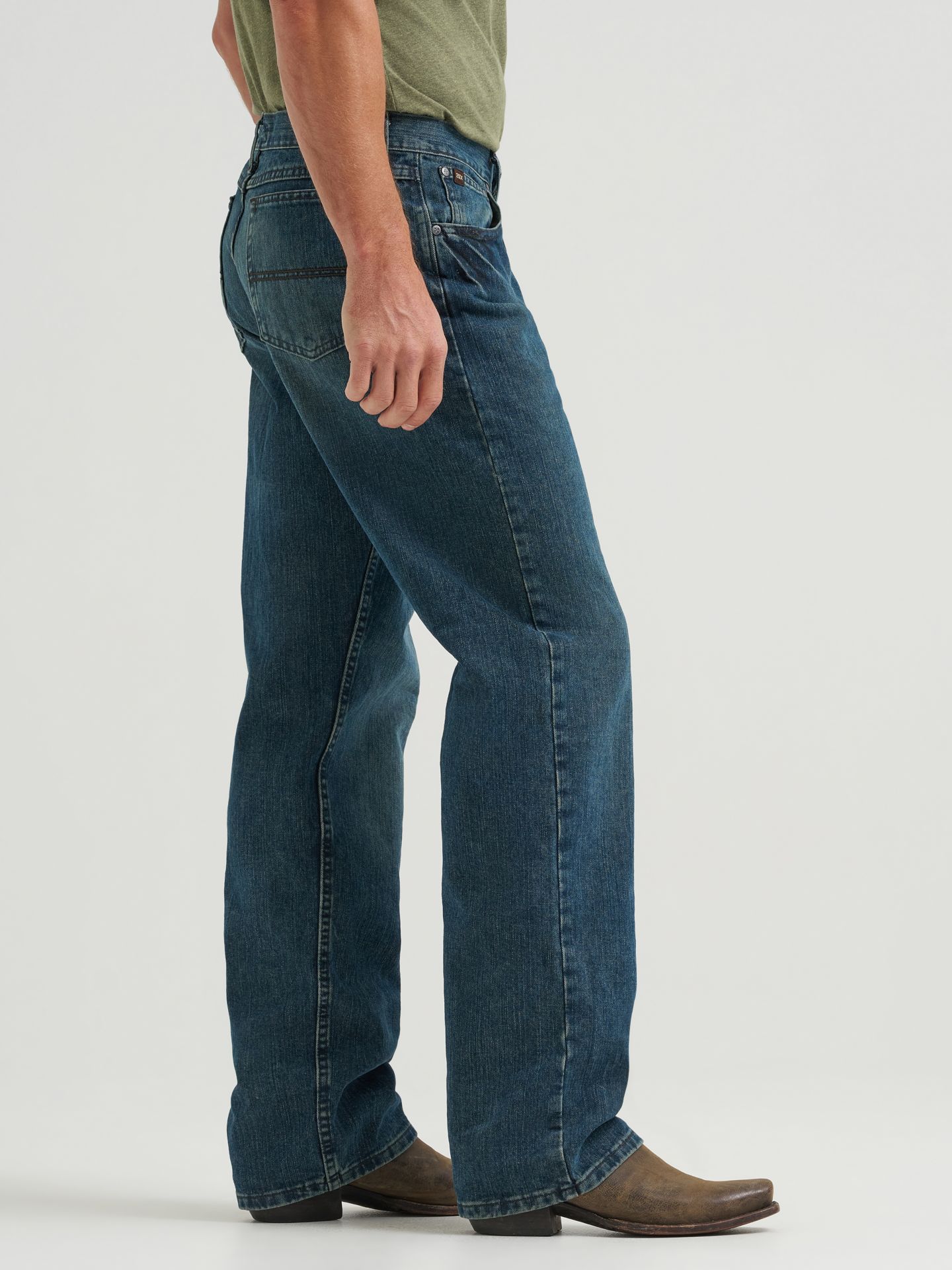 Мужские джинсы Wrangler 20X® No. 33 Extreme Relaxed Fit Jean, цвет: Тёмно-синий — фото 3