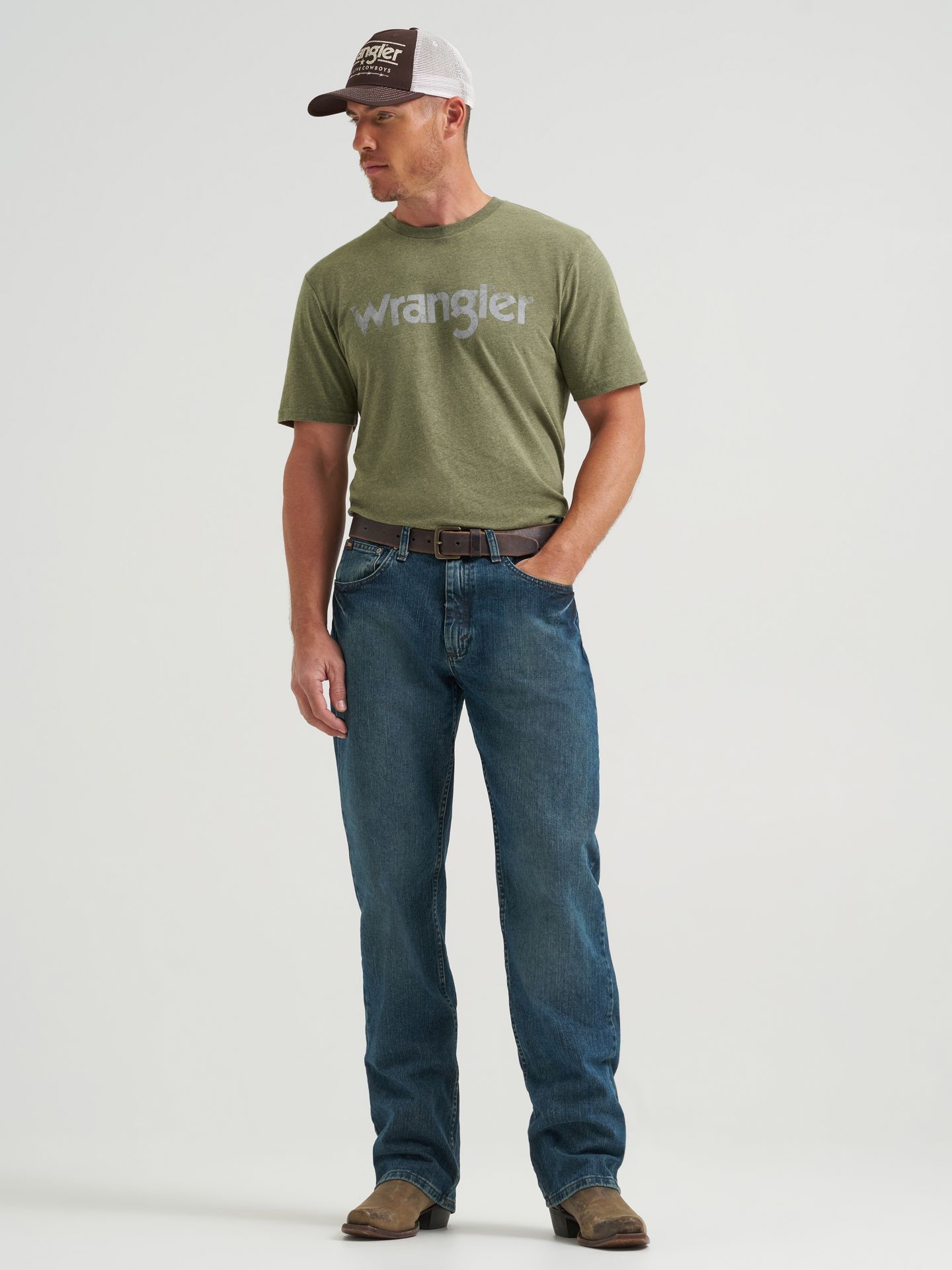 Мужские джинсы Wrangler 20X® No. 33 Extreme Relaxed Fit Jean, цвет: Тёмно-синий — фото 1