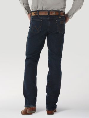 Premium Performance Advanced Comfort Cowboy Cut® Slim Fit Jean in Dark Tint