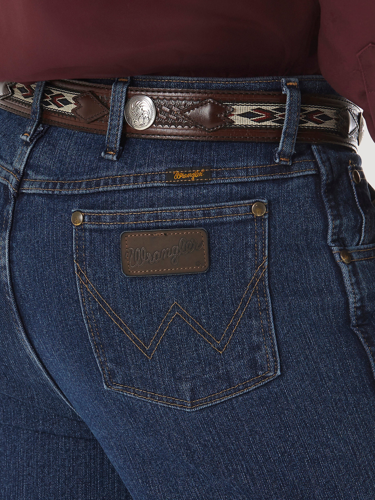Premium Performance Advanced Comfort Cowboy Cut® Slim Fit Jean in MS Wash alternative view 3