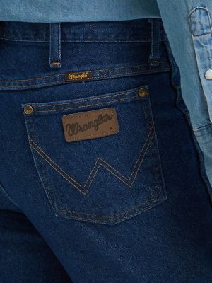 Premium Performance Cowboy Cut&reg; Slim Fit Jean in Prewash