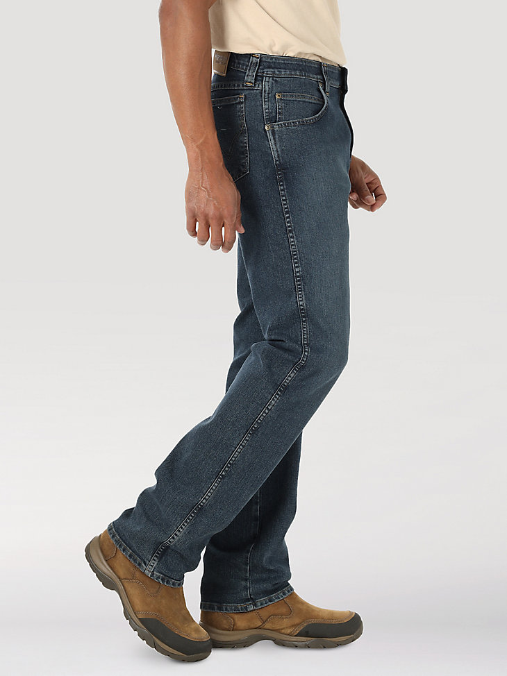 Wrangler Rugged Wear® Performance Series Regular Fit Jean in Mid Indigo alternative view