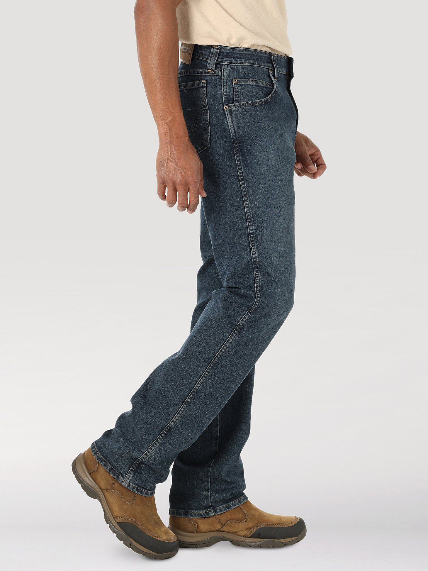 Wrangler Rugged Wear® Performance Series Regular Fit Jean in Mid Indigo alternative view 1