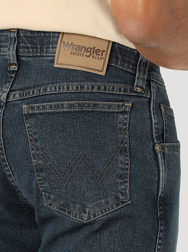 Wrangler Rugged Wear® Performance Series Regular Fit Jean in Mid Indigo alternative view 3