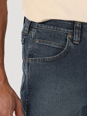 Wrangler Rugged Wear® Performance Series Regular Fit Jean in Mid Indigo