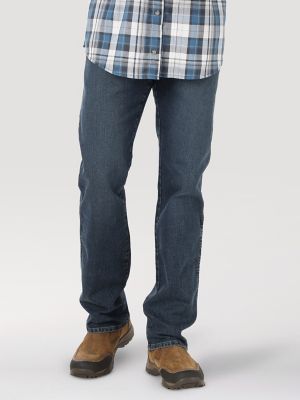 Wrangler Rugged Wear® Performance Series Regular Fit Jean in Mid Indigo