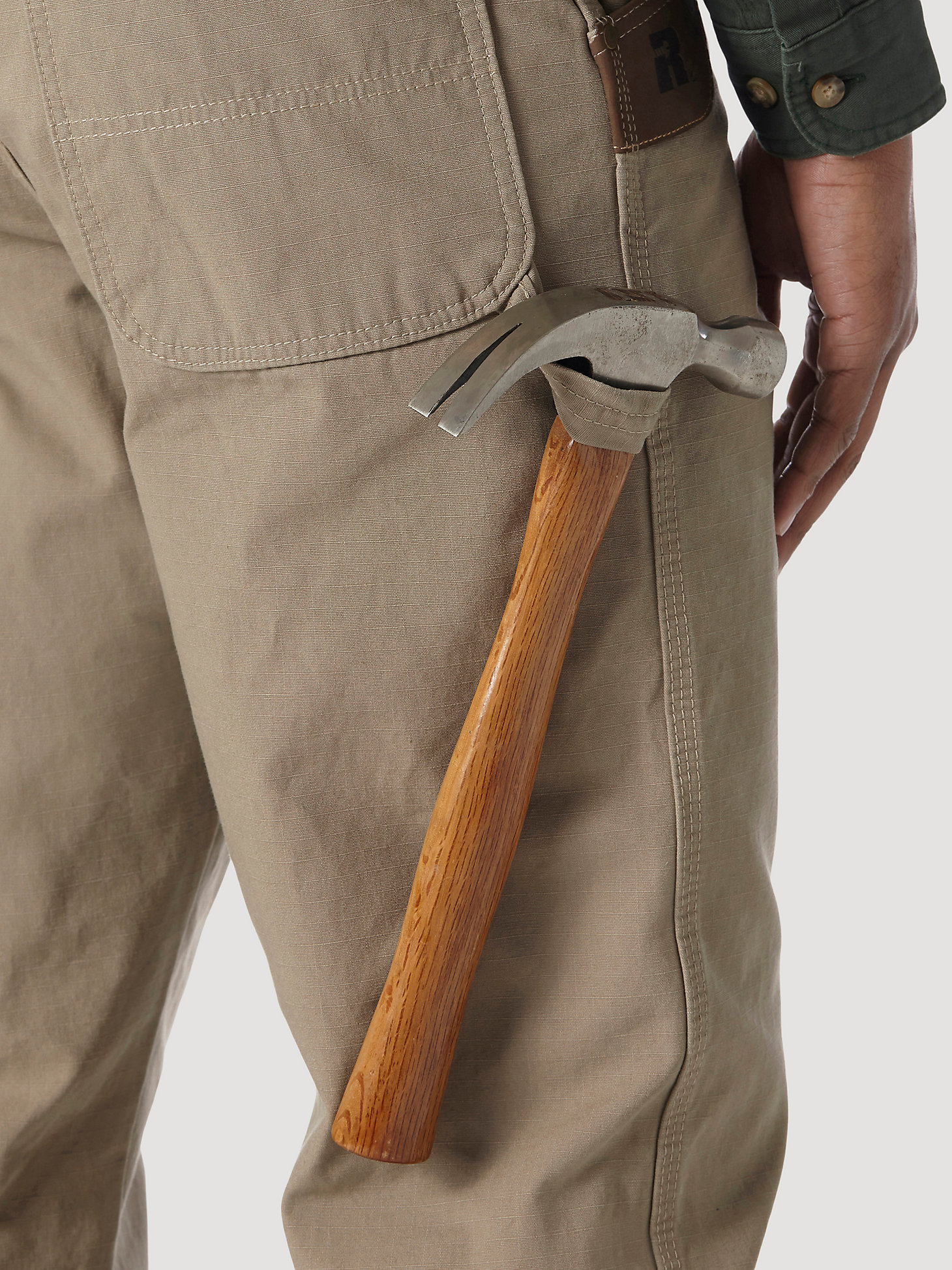 Wrangler® RIGGS Workwear® Carpenter Pant in Dark Khaki alternative view 5