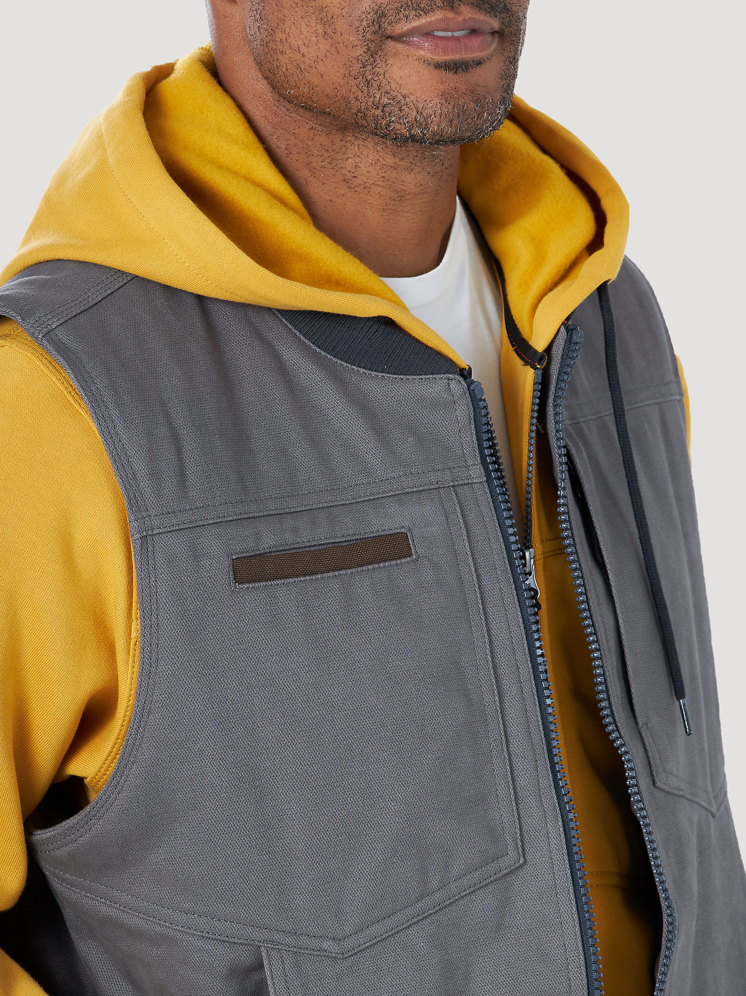 Wrangler® RIGGS Workwear® Tough Layers Insulated Work Vest in Granite Grey alternative view 2