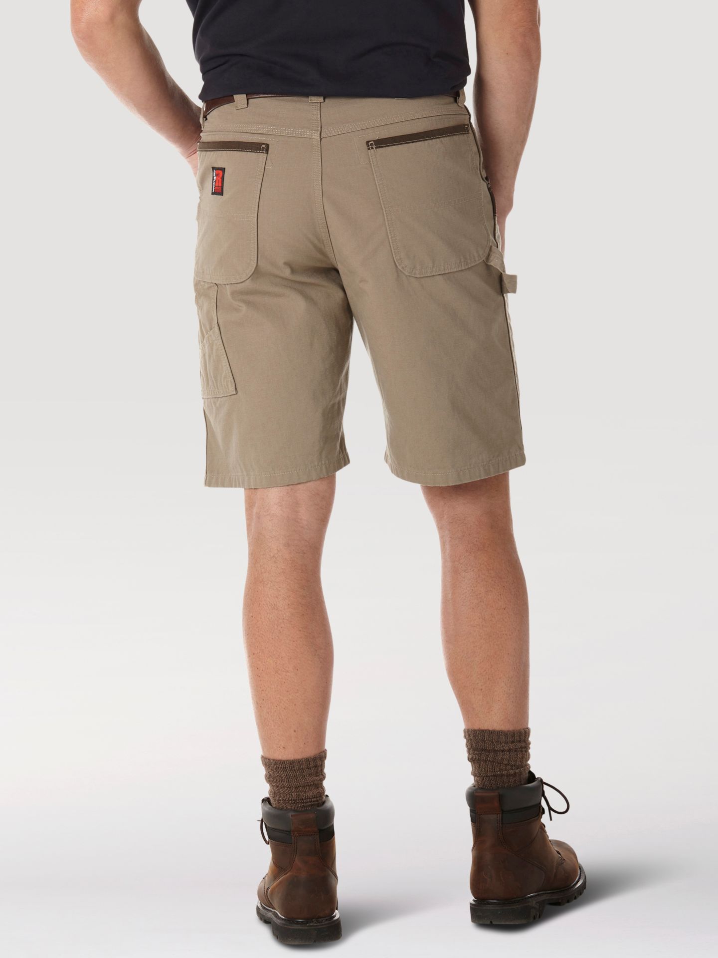Шорты Wrangler Riggs Workwear® Carpenter Short, цвет: Тёмный хаки — фото 3