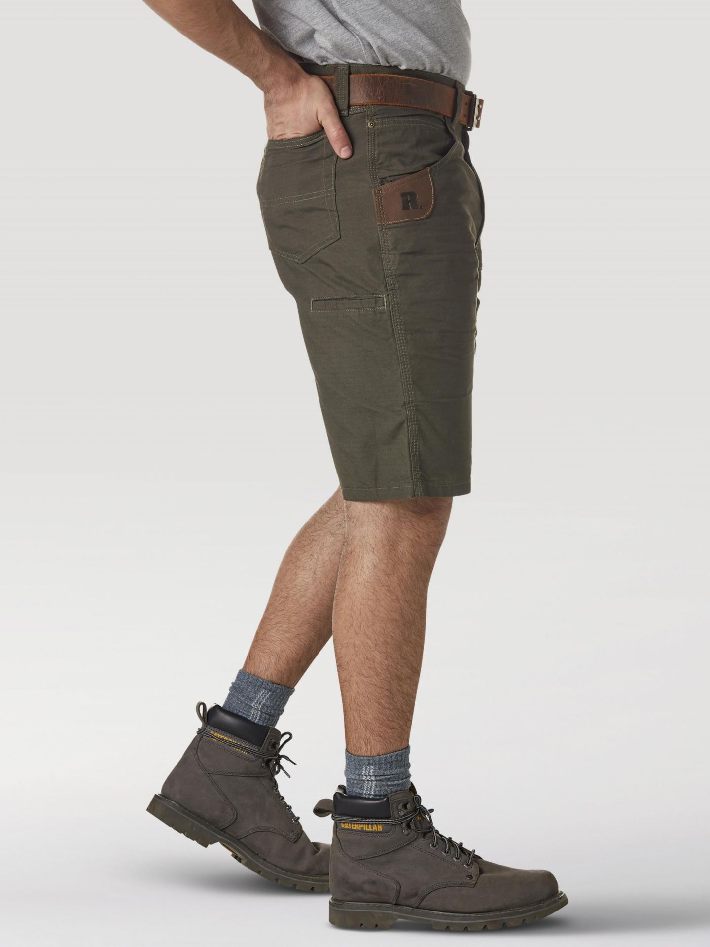 Мужские шорты Wrangler Riggs Workwear® Technician, цвет: Тёмно-зелёный — фото 6