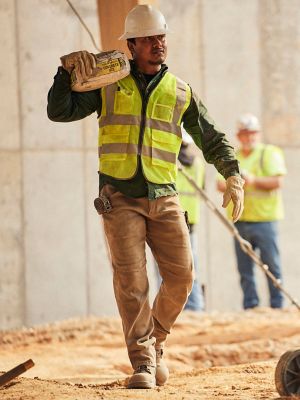 Plaid Shirt for Construction Workers: Flame Resistant Workwear