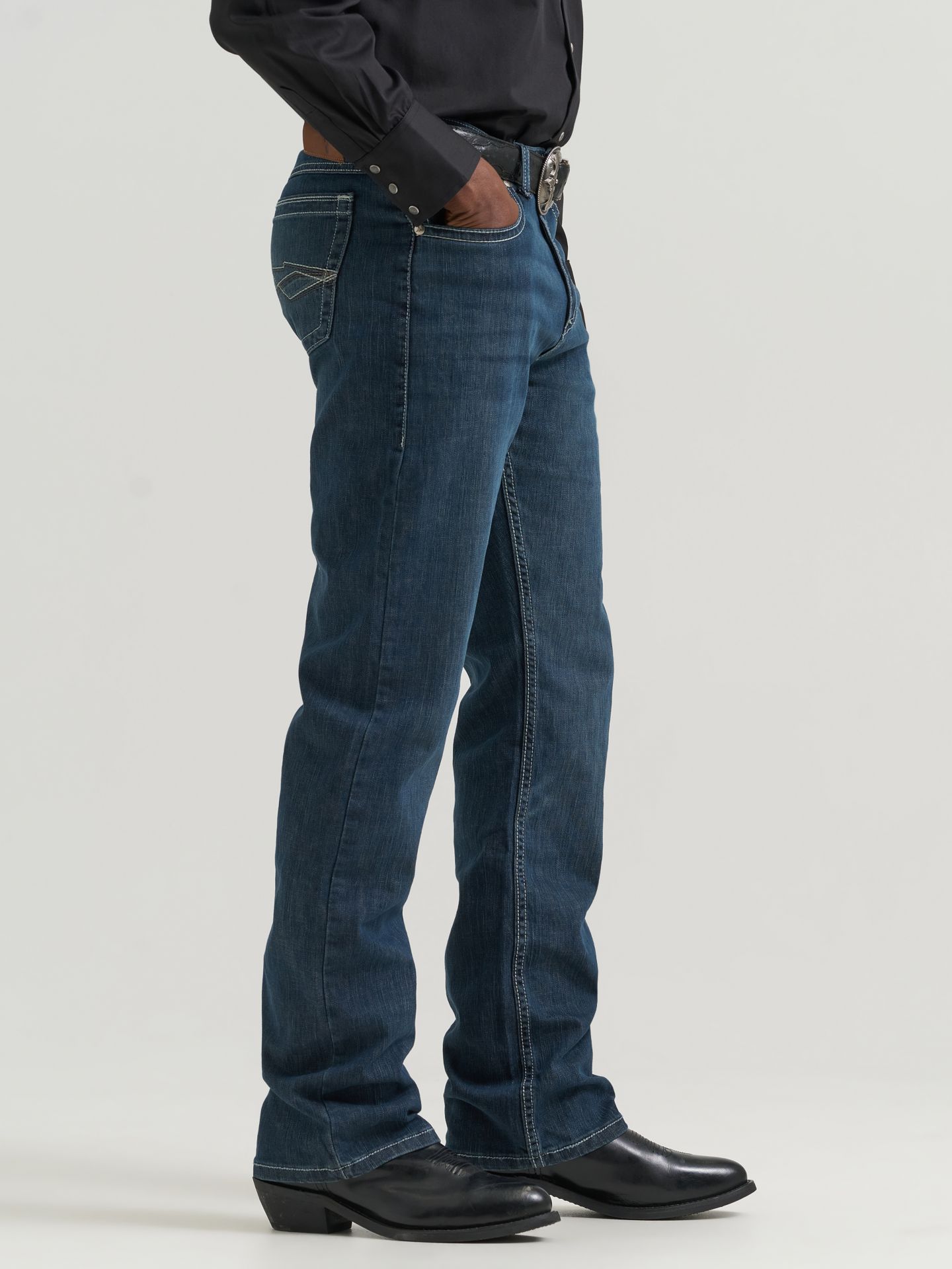 Мужские джинсы Wrangler 20X® No. 42 Vintage Bootcut, цвет: Glasgow — фото 4
