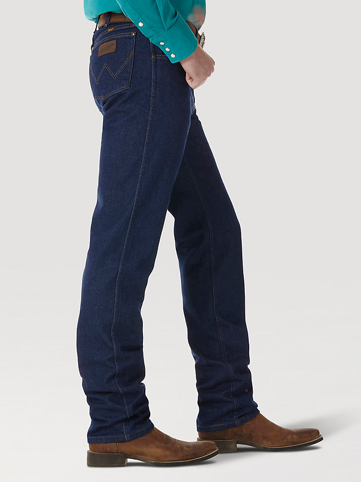 Premium Performance Cowboy Cut® Regular Fit Jean in Prewashed alternative view