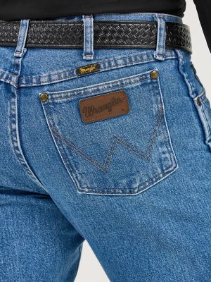 Premium Performance Cowboy Cut® Regular Fit Jean in Stonewash alternative view 5