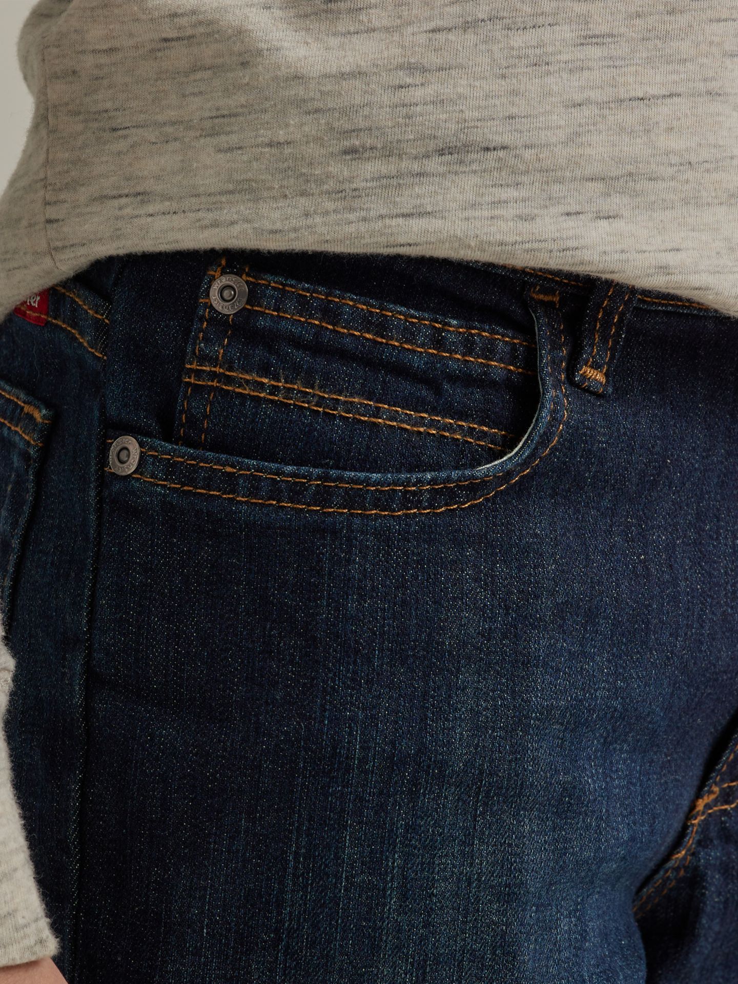 Джинсы Wrangler® Five Star Classic Stretch Bootcut Jean (Husky) для мальчиков, цвет: Индиго — фото 5