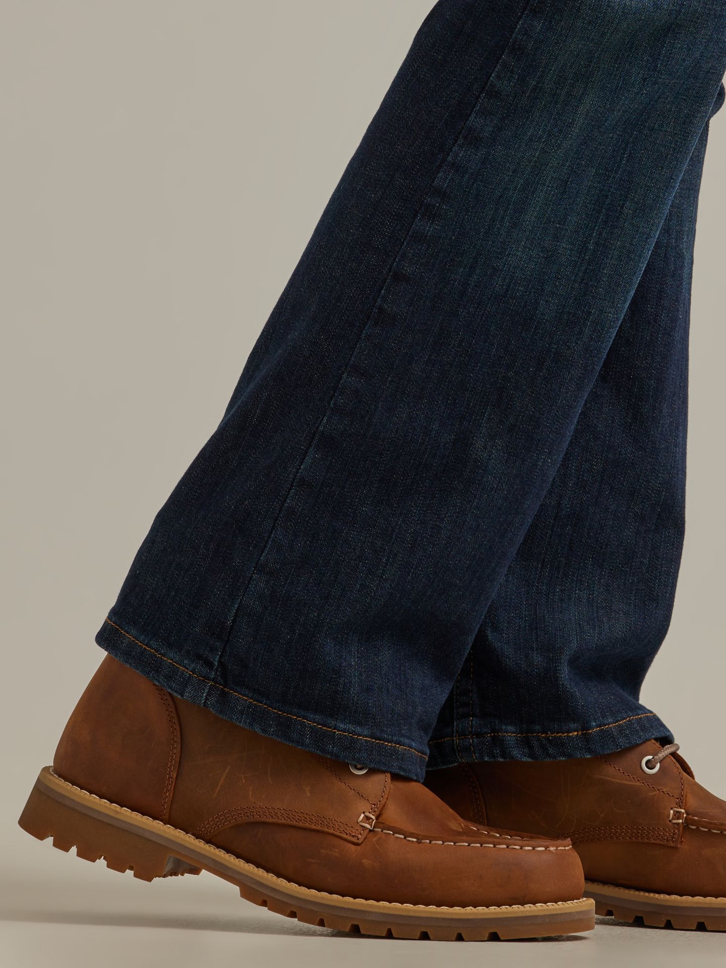 Джинсы Wrangler® Five Star Classic Stretch Bootcut для мальчиков, цвет: Индиго — фото 6