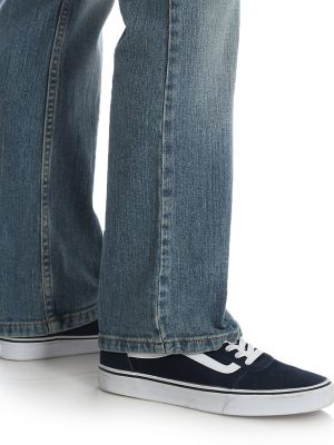 Boy's Wrangler&reg; Five Star Classic Stretch Bootcut Jean (4-7) in Light Denim alternative view 6