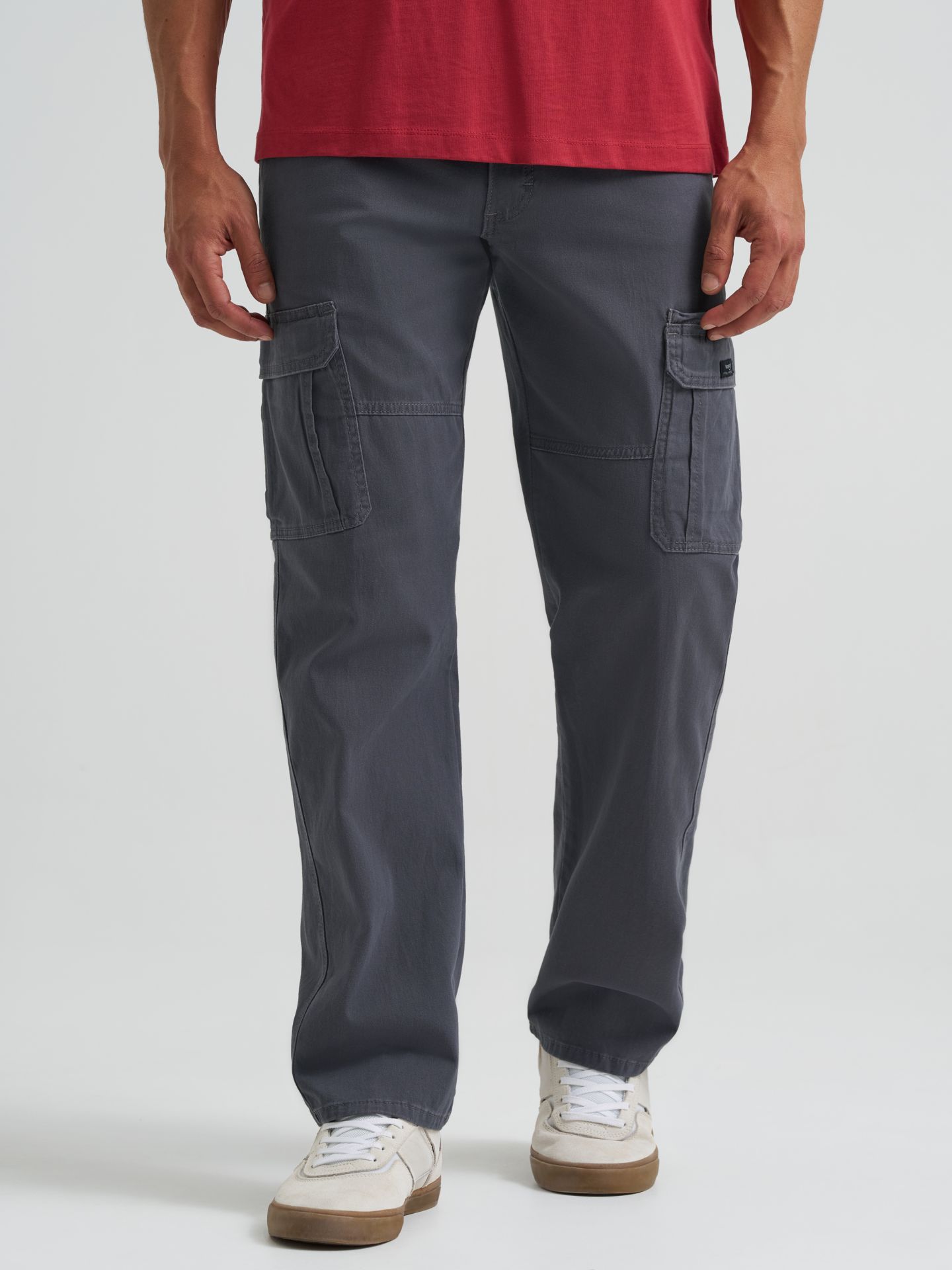 Мужские брюки Wrangler Five Star Premium Relaxed Fit Flex Cargo, цвет: Антрацитовый — фото 3