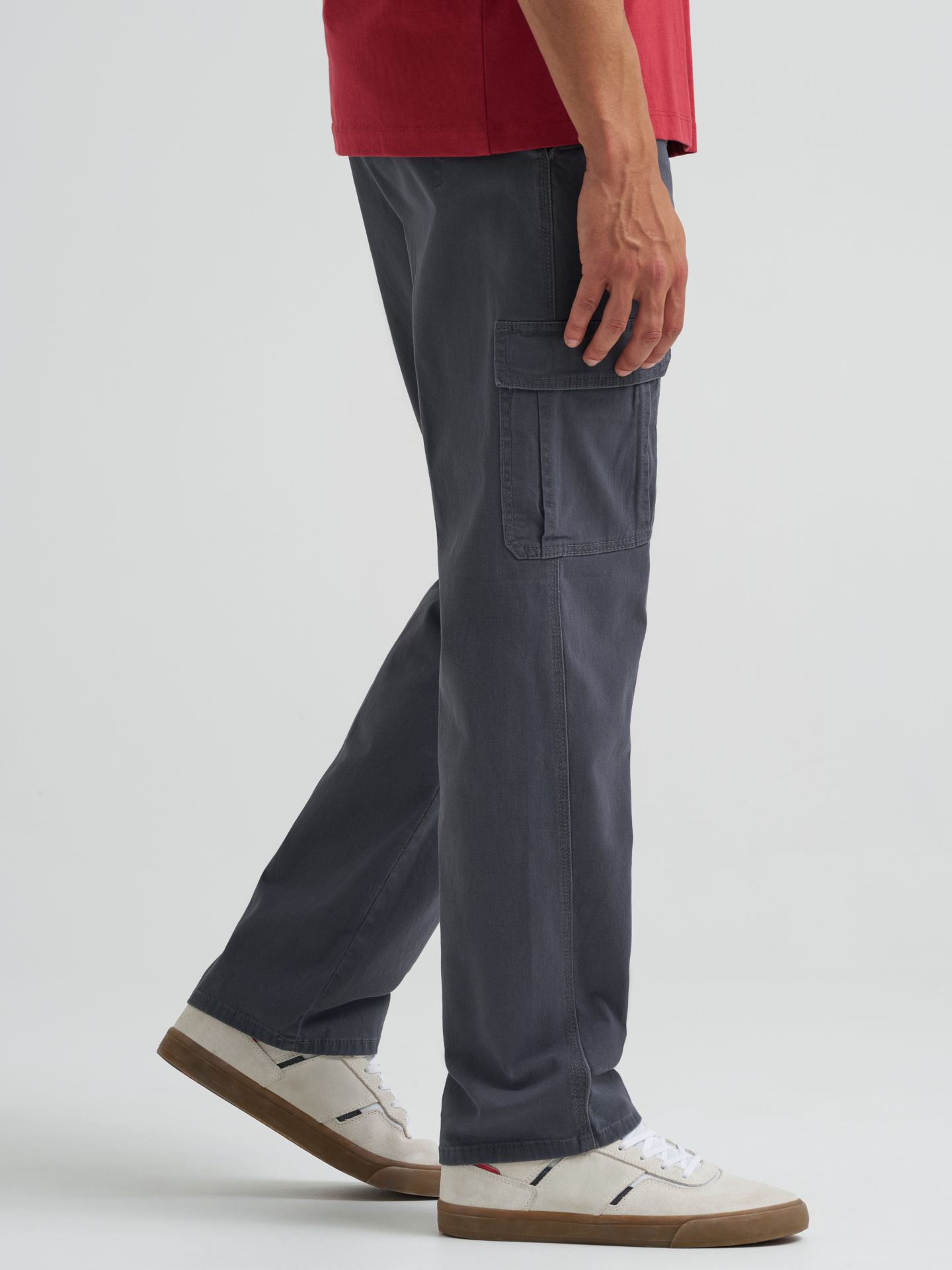 Мужские брюки Wrangler Five Star Premium Relaxed Fit Flex Cargo, цвет: Антрацитовый — фото 4