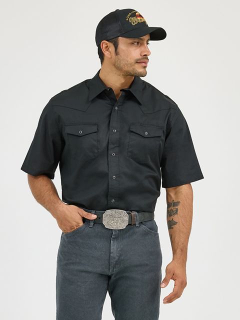 Мужские рубашки Wrangler Men's Wrangler® Short Sleeve Solid Western Snap Sport Shirt