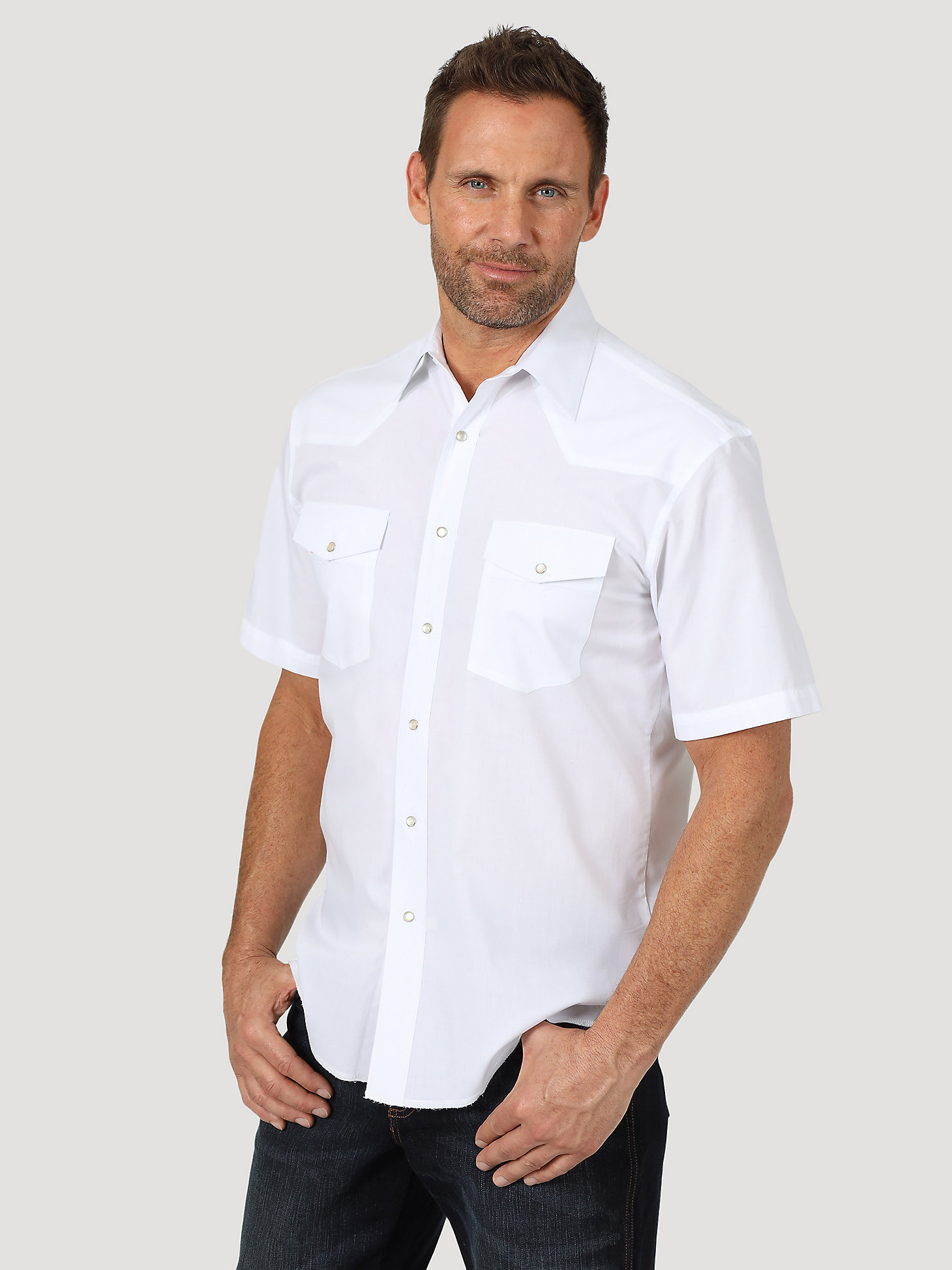 Men's Wrangler® Short Sleeve Solid Western Snap Sport Shirt in White main view