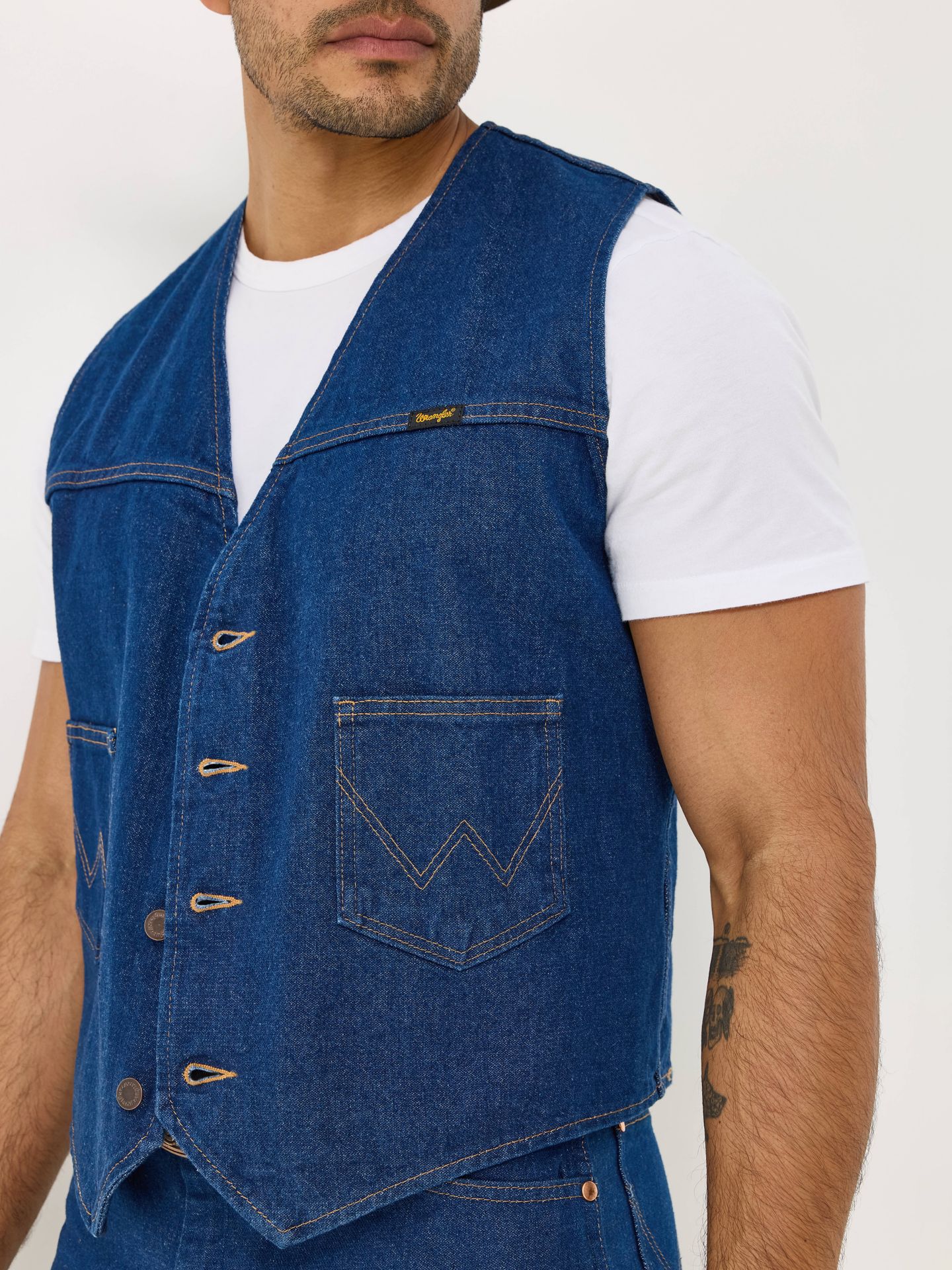 Мужской жилет Wrangler Unlined Denim, цвет: Prewashed — фото 5