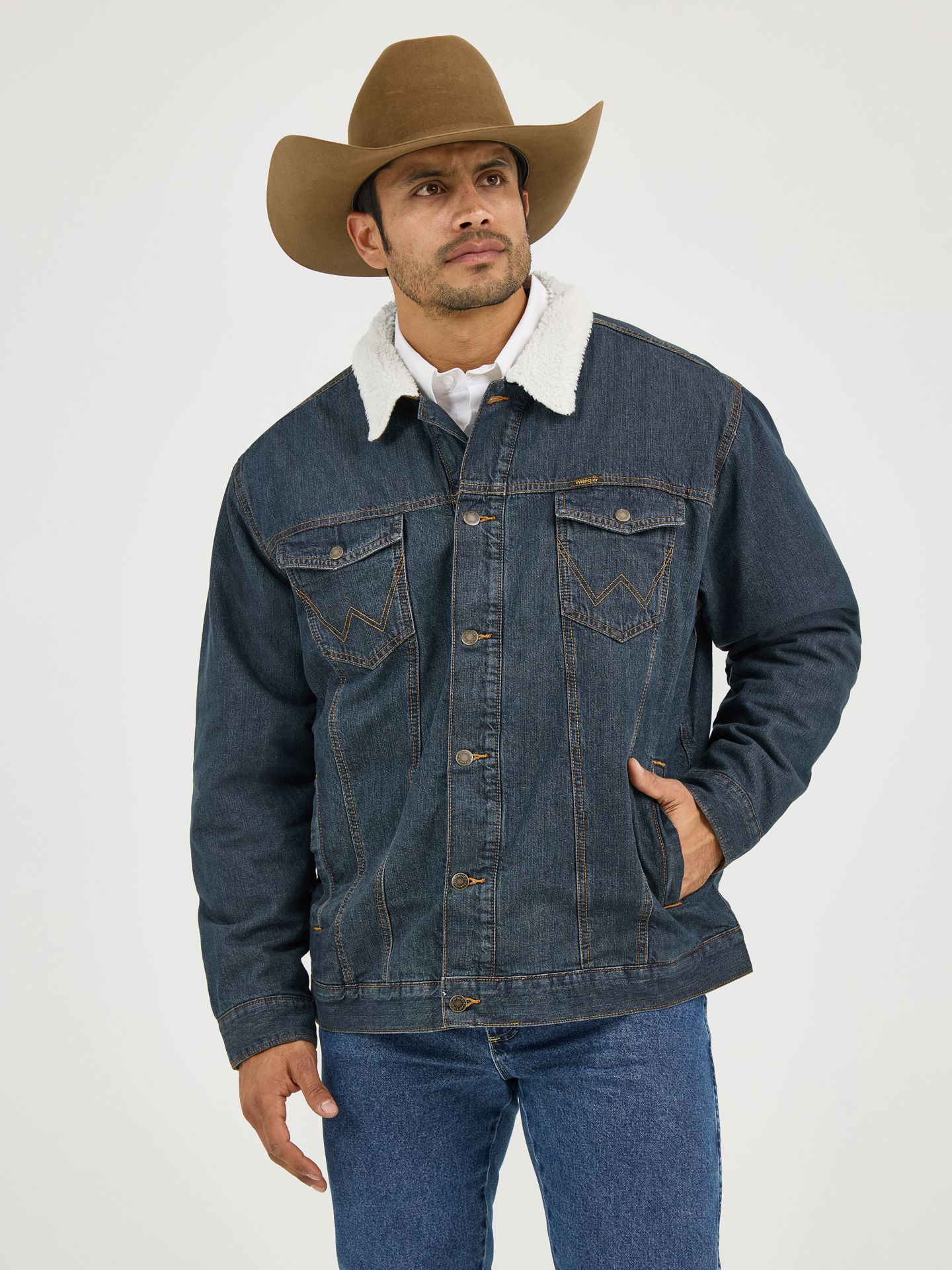 Мужская куртка Wrangler Western Sherpa Lined Denim Trucker, цвет: Rustic — фото 3