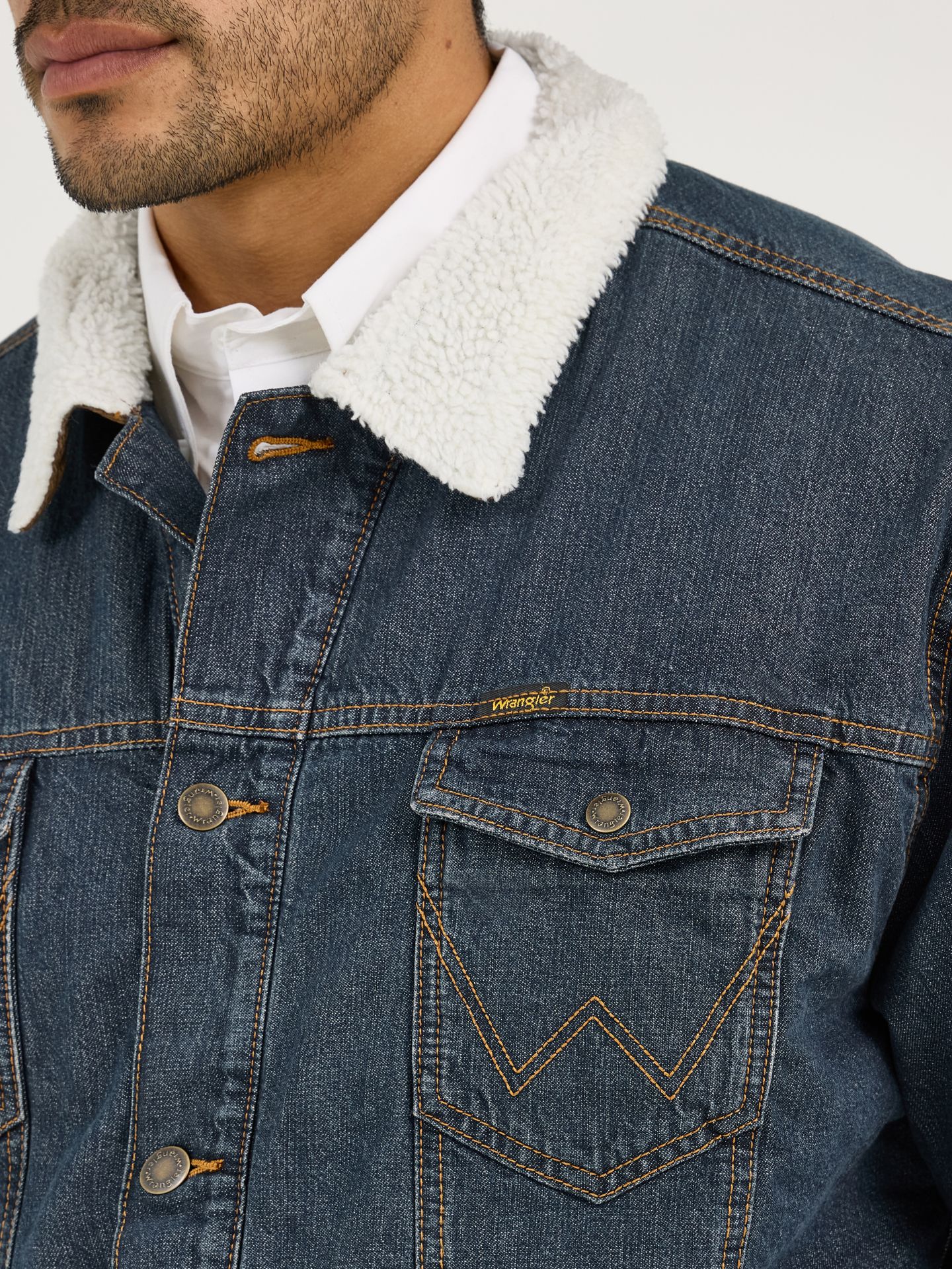 Мужская куртка Wrangler Western Sherpa Lined Denim Trucker, цвет: Rustic — фото 6
