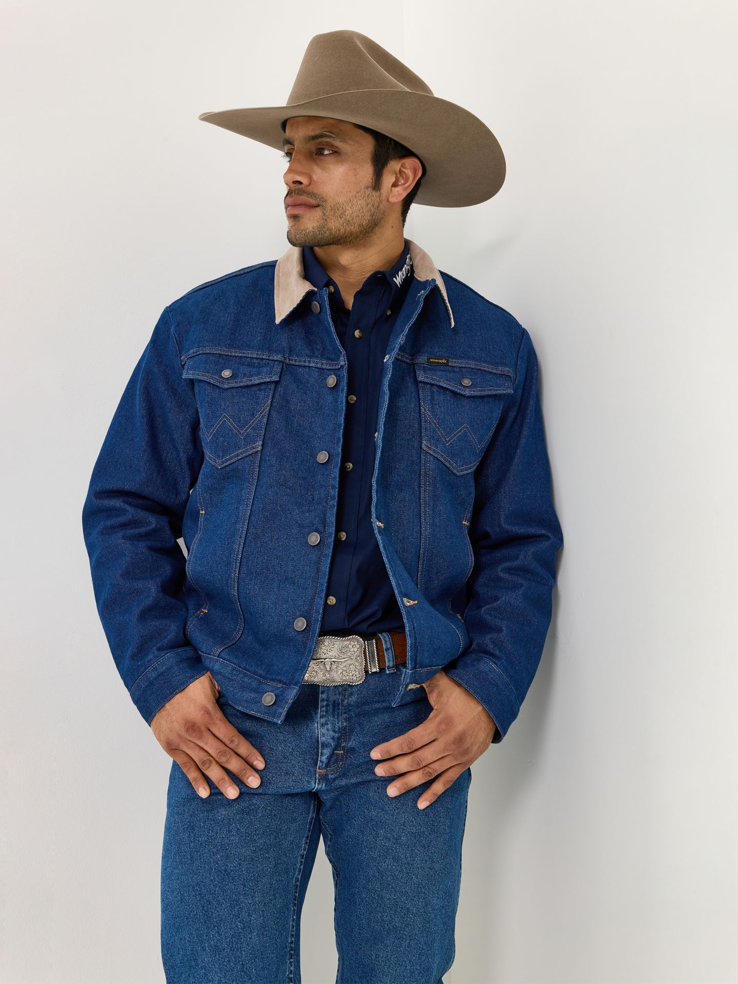 Мужская куртка Wrangler Blanket Lined Corduroy Collar Denim, цвет: Индиго — фото 2