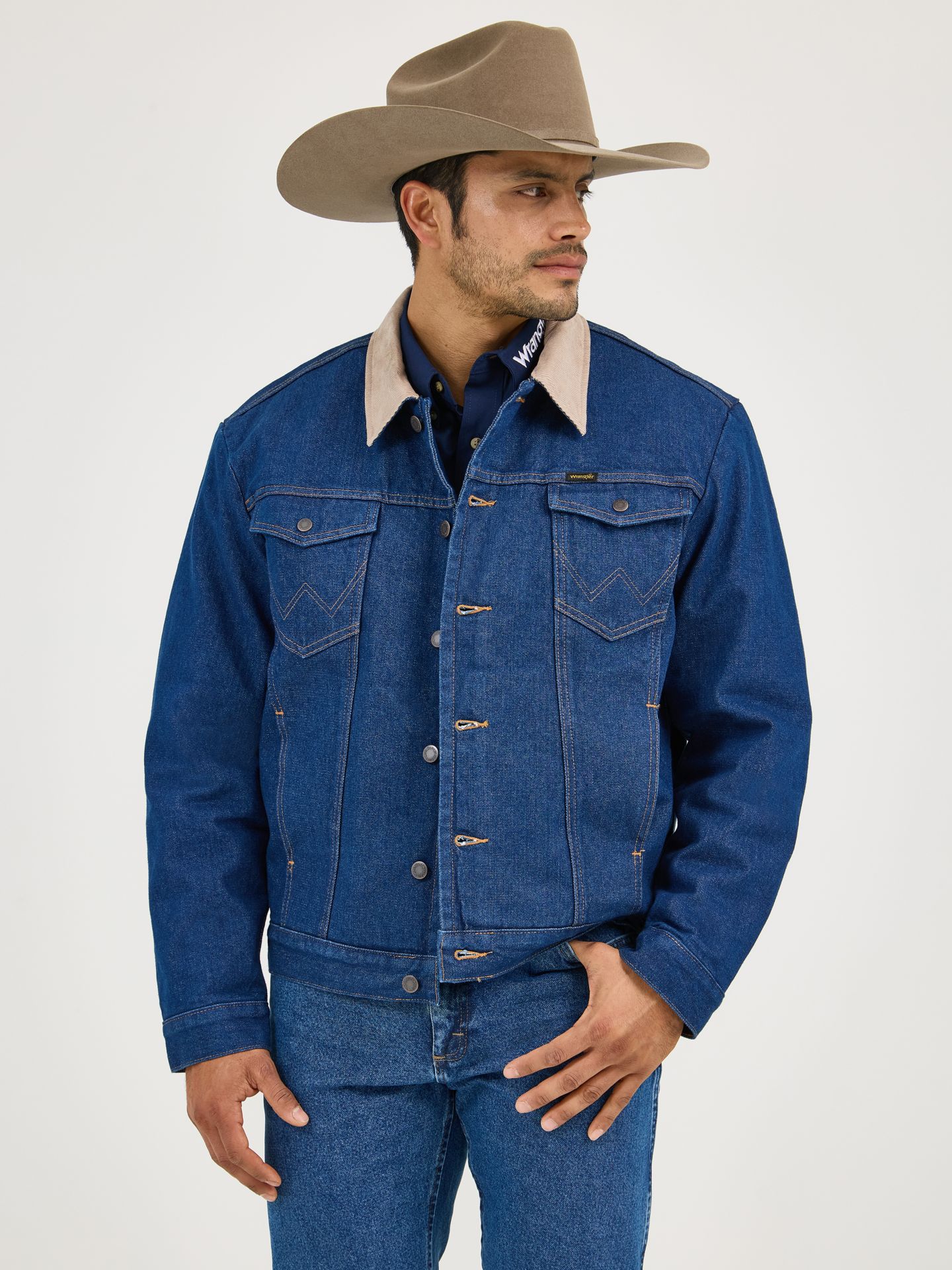 Мужская куртка Wrangler Blanket Lined Corduroy Collar Denim, цвет: Индиго — фото 4