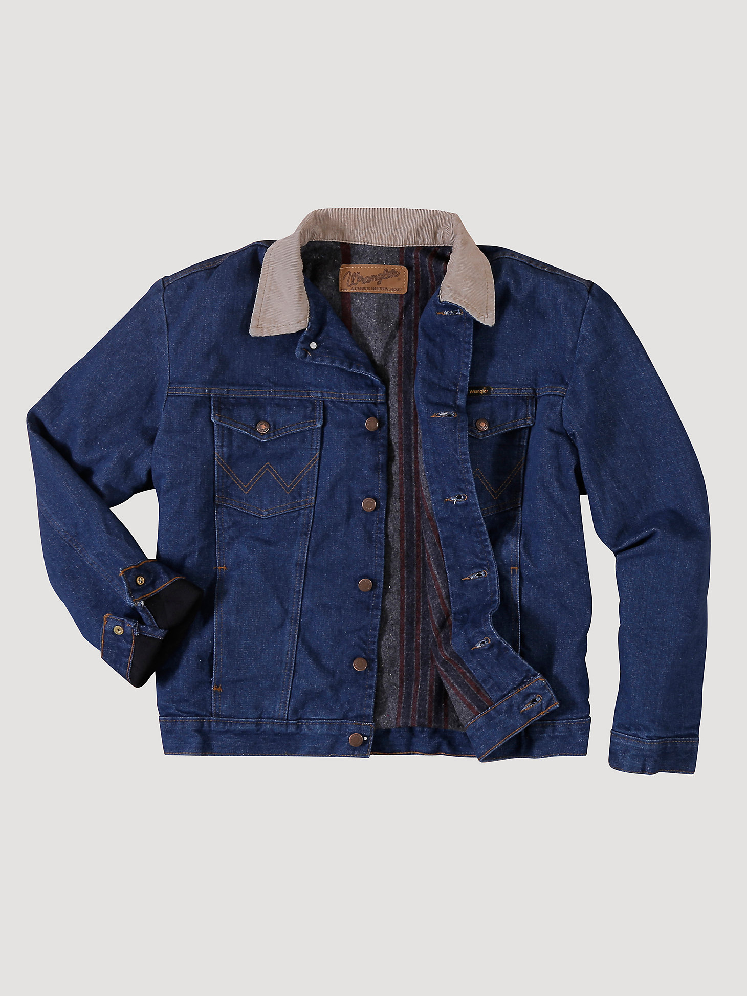 Men's Wrangler® Blanket Lined Corduroy Collar Denim Jacket in Prewashed Indigo alternative view 5