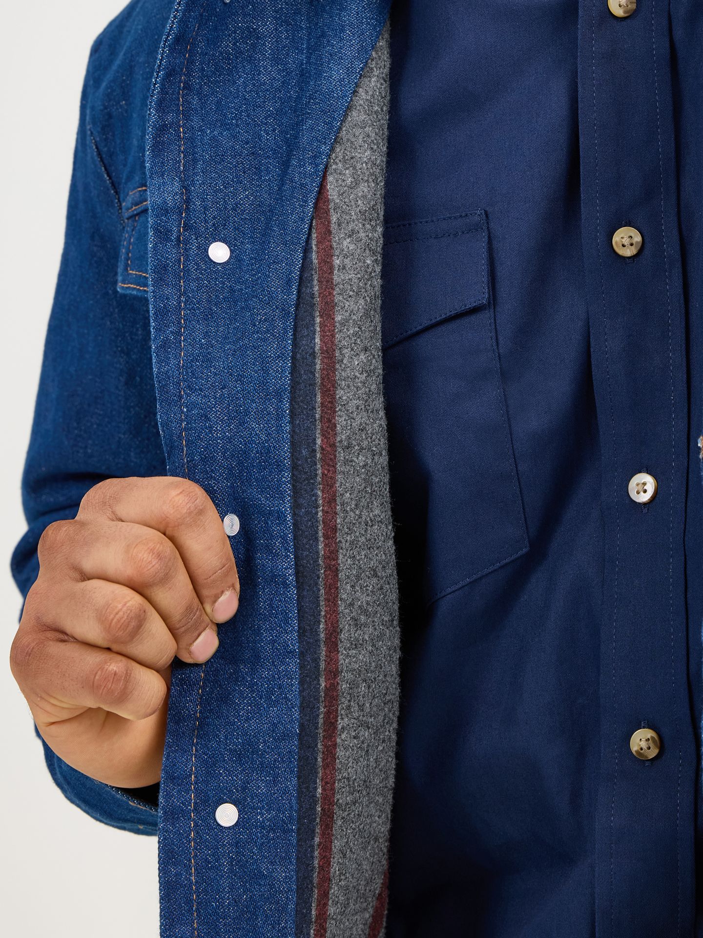 Мужская куртка Wrangler Blanket Lined Corduroy Collar Denim, цвет: Индиго — фото 8