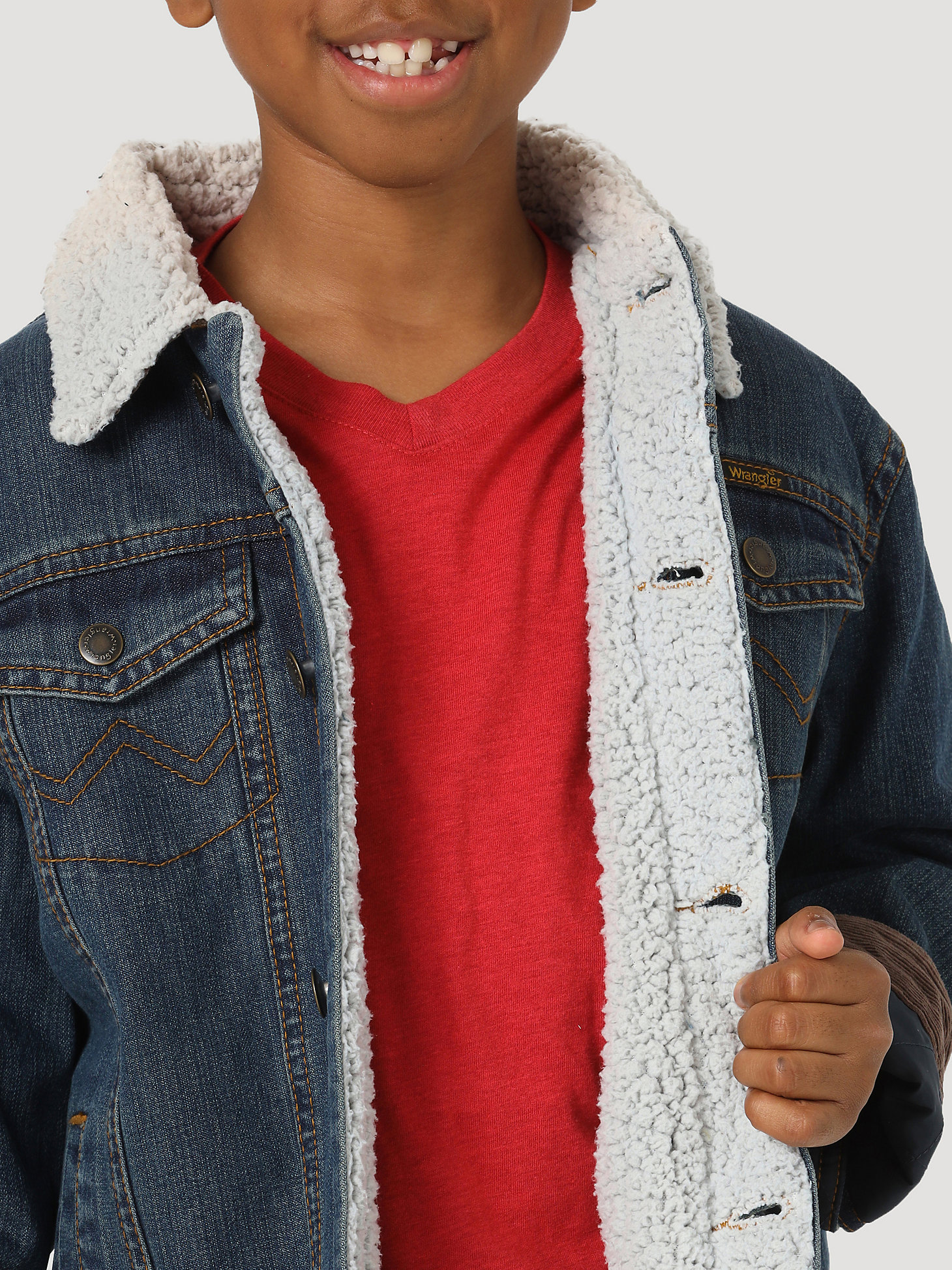 Boy’s Wrangler® Western Styled Sherpa Lined Denim Jacket Rustic in Rustic Blue alternative view 3