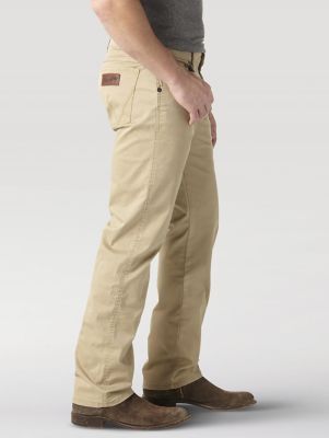 Men's Wrangler Retro® Slim Fit Straight Leg Pant in Fawn