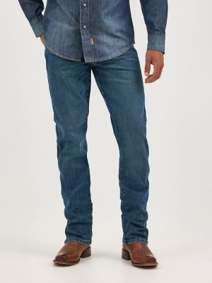 Men's Wrangler Retro® Slim Fit Straight Leg Jean in Jacksboro